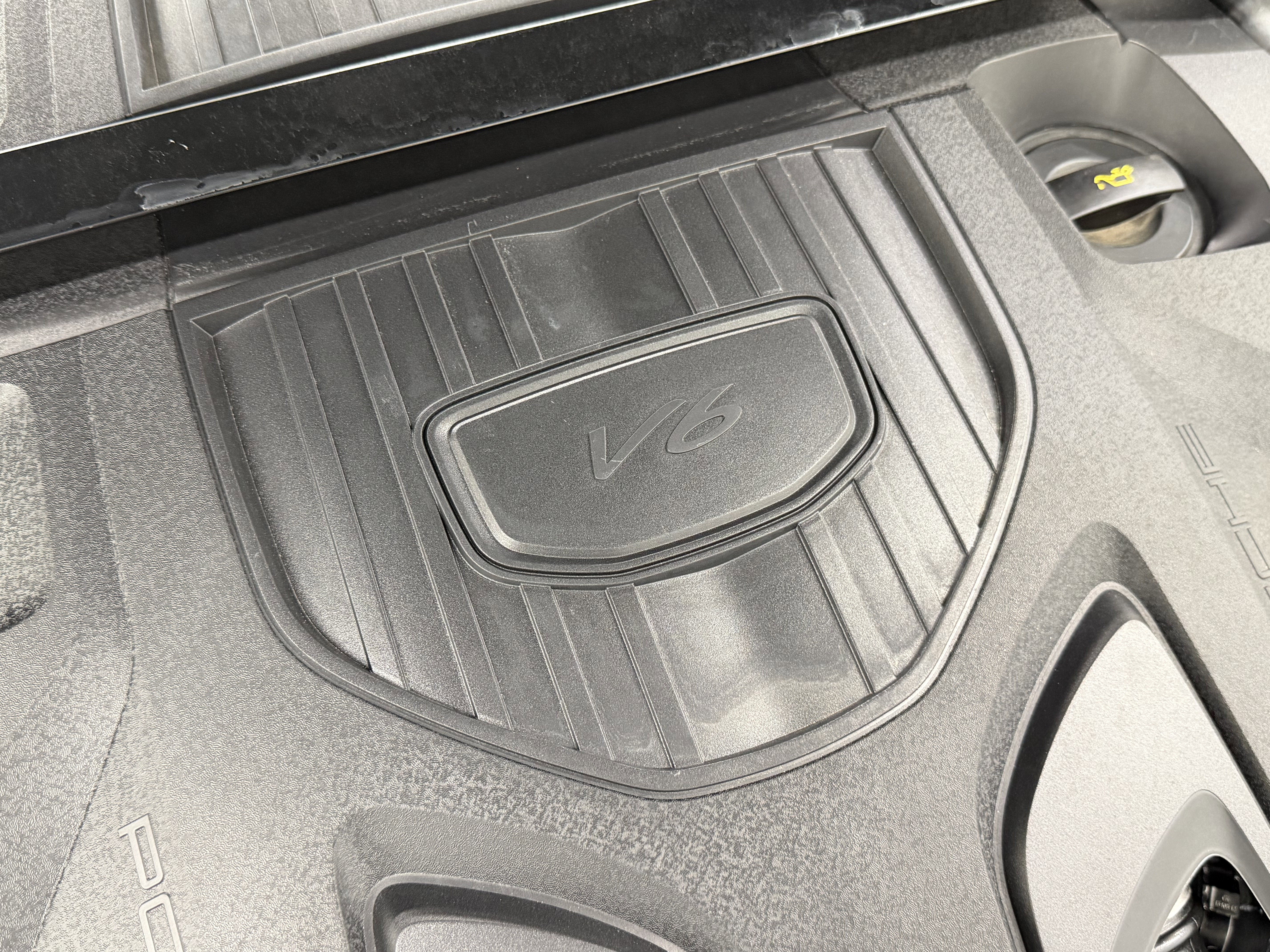 Certified 2023 Porsche Panamera 4 Platinum Edition image 62