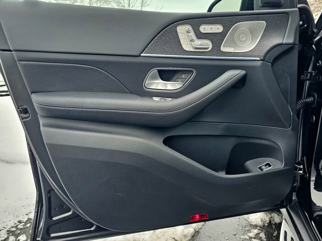 New 2026 Mercedes-Benz GLS 450 4MATIC image 21