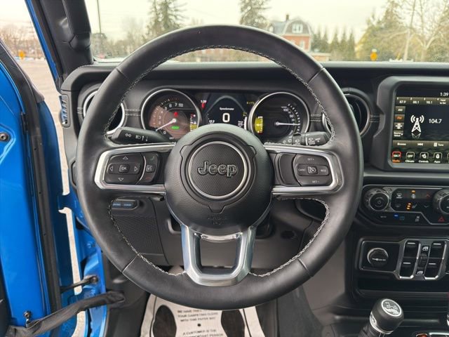 Used 2023 Jeep Wrangler Unlimited Sahara w/ Cold Weather Group AWD/4WD image 22