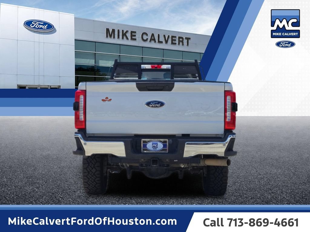 Used 2023 Ford F250 XL w/ 360-Degree Camera Package AWD/4WD image 4