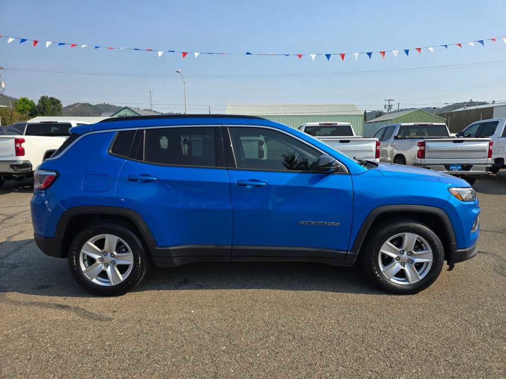Used 2022 Jeep Compass Latitude w/ Convenience Group image 6