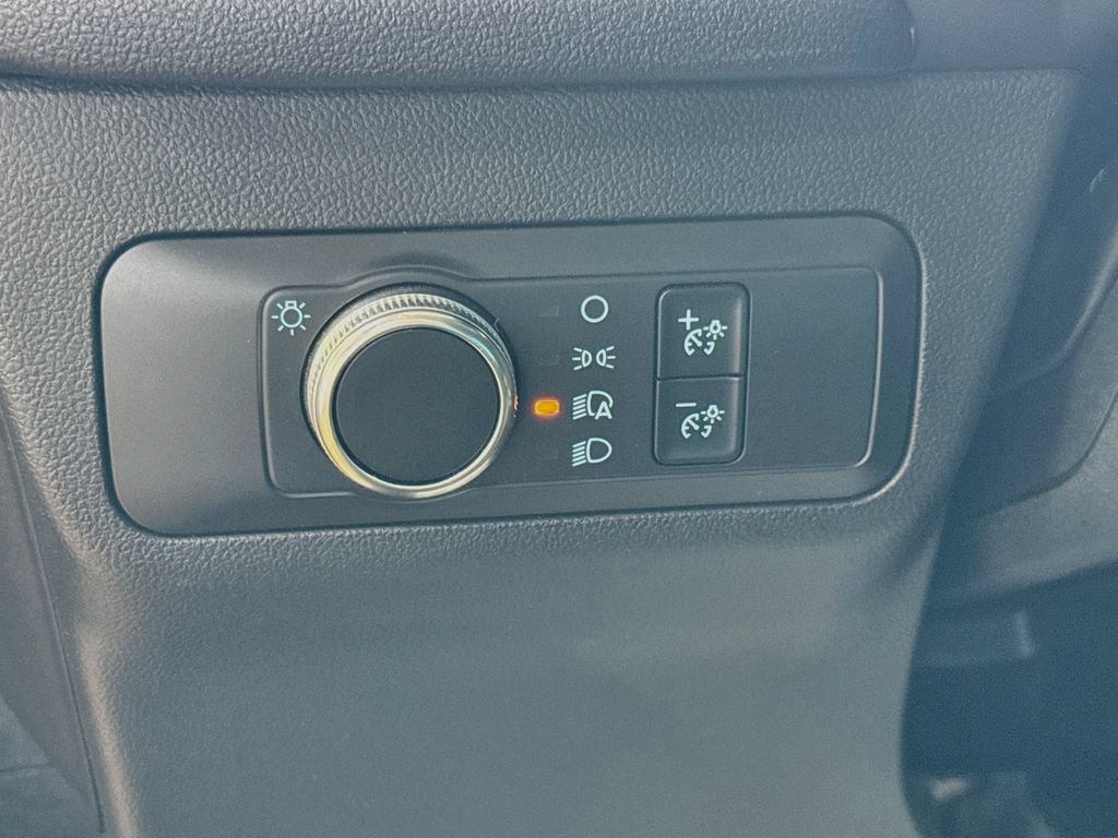 Used 2020 Ford Escape SE AWD/4WD image 9