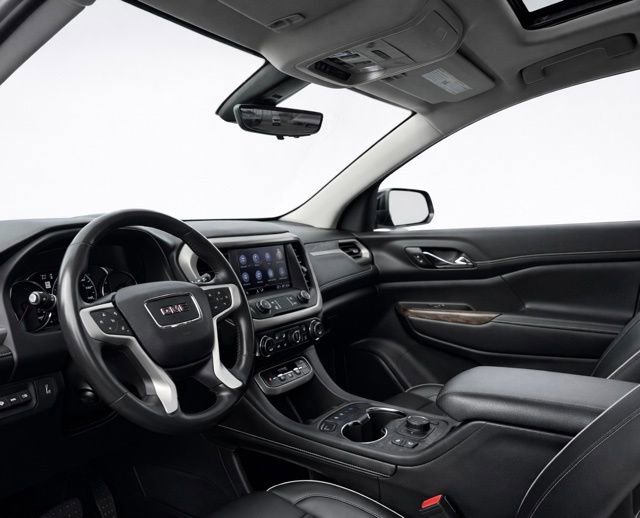 Used 2020 GMC Acadia Denali w/ Denali Ultimate Package image 13