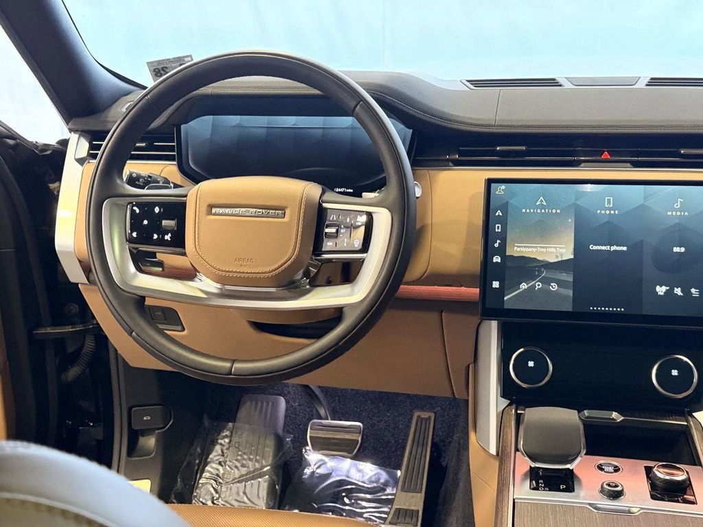 Used 2023 Land Rover Range Rover SE AWD/4WD image 20