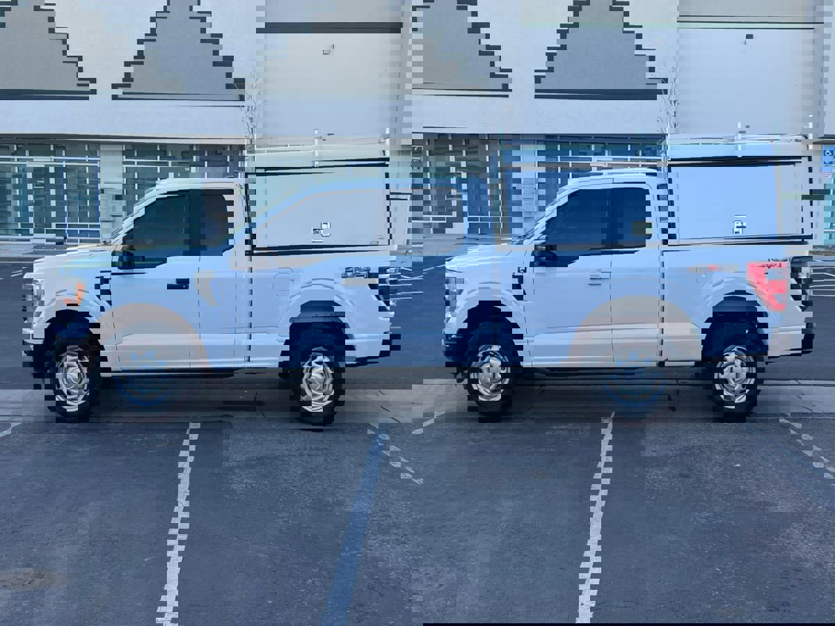 Used 2022 Ford F150 XL w/ Trailer Tow Package image 6