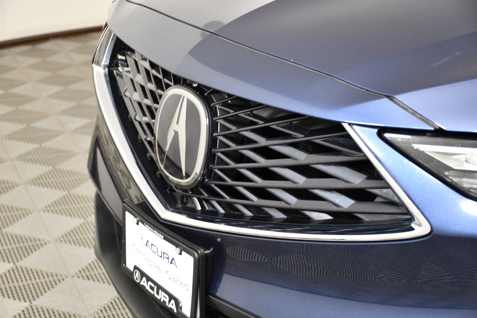 Certified 2025 Acura MDX SH-AWD image 11