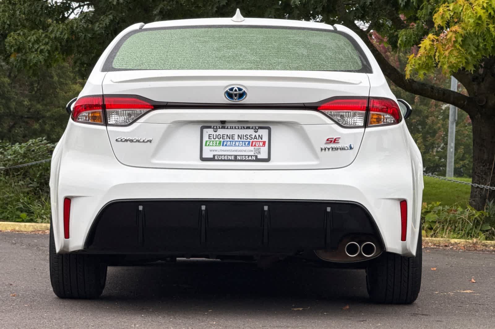 Used 2024 Toyota Corolla SE AWD/4WD image 7