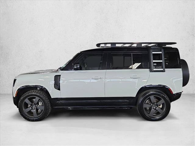 Used 2023 Land Rover Defender 110 X-Dynamic SE AWD/4WD image 8