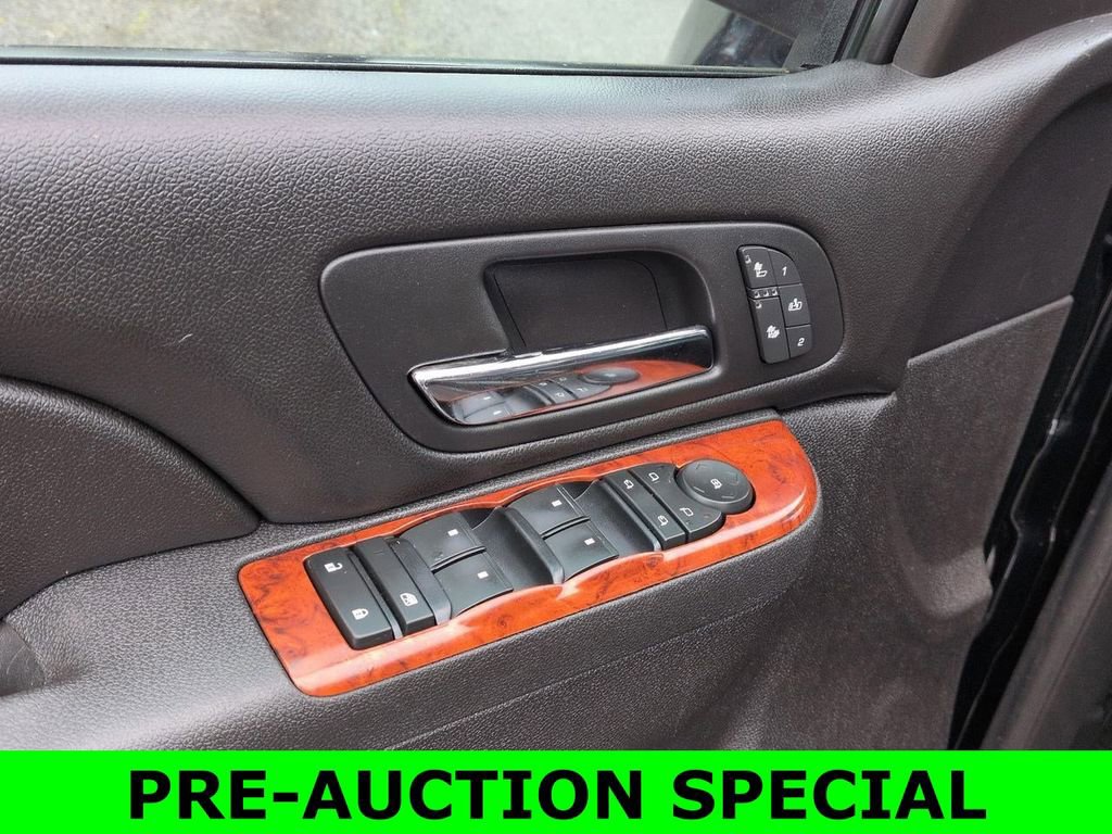 Used 2013 Chevrolet Tahoe LT w/ Luxury Package image 10