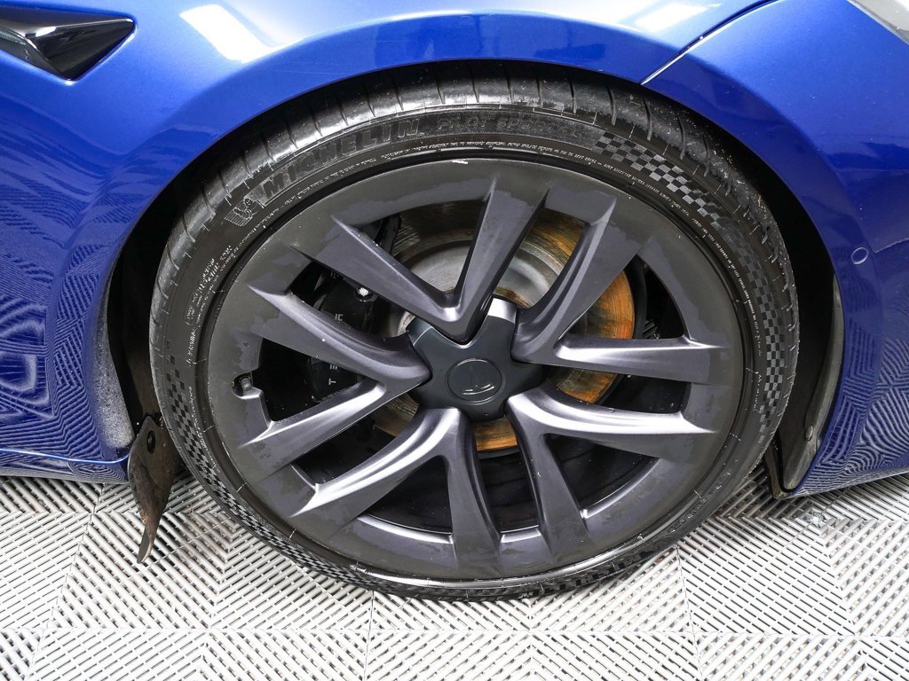 Used 2022 Tesla Model S Plaid image 37