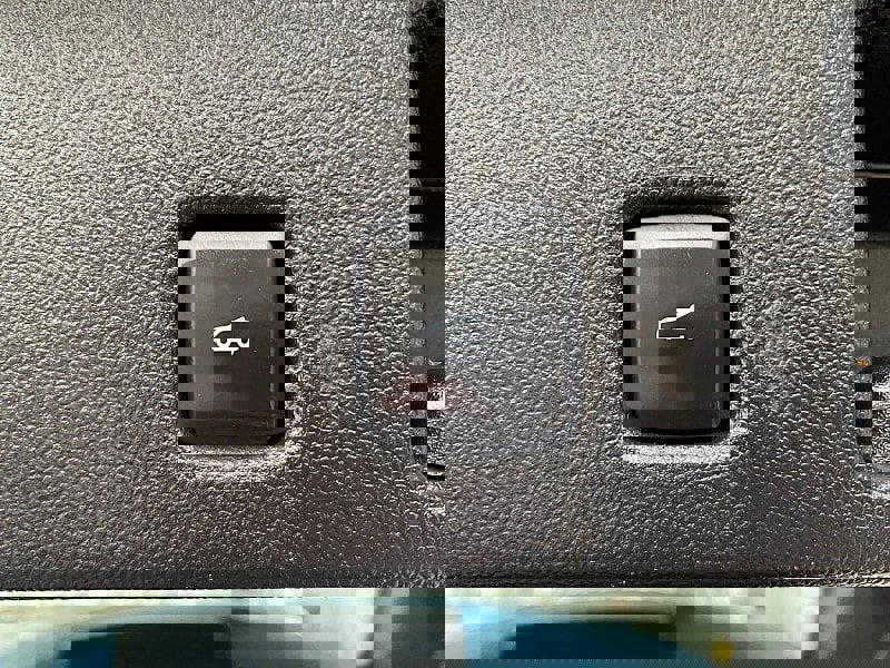 Certified 2020 Ford Escape Titanium w/ Titanium Premium Package 2.0 image 64