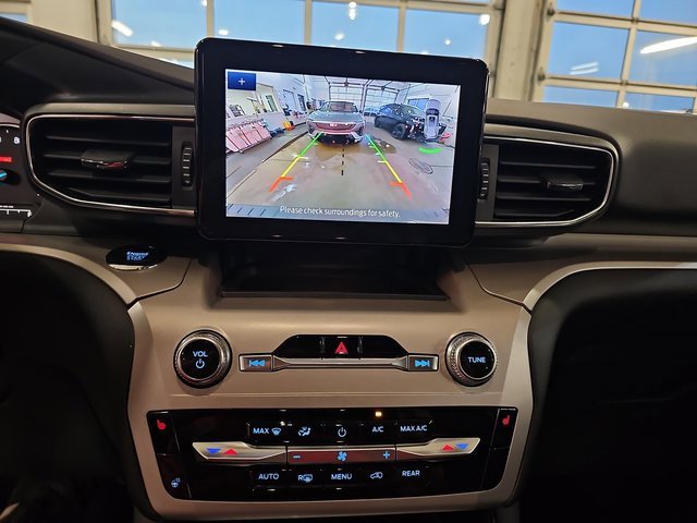 Used 2023 Ford Explorer XLT w/ Equipment Group 202A image 24