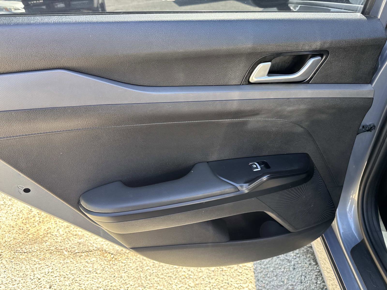 Used 2021 Kia K5 LX image 23