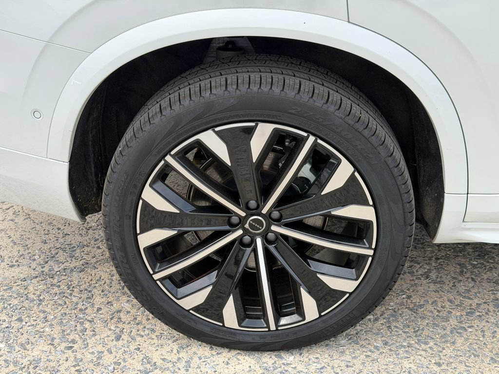 New 2026 Volvo XC90 B6 Ultra w/ Protection Package AWD/4WD image 6