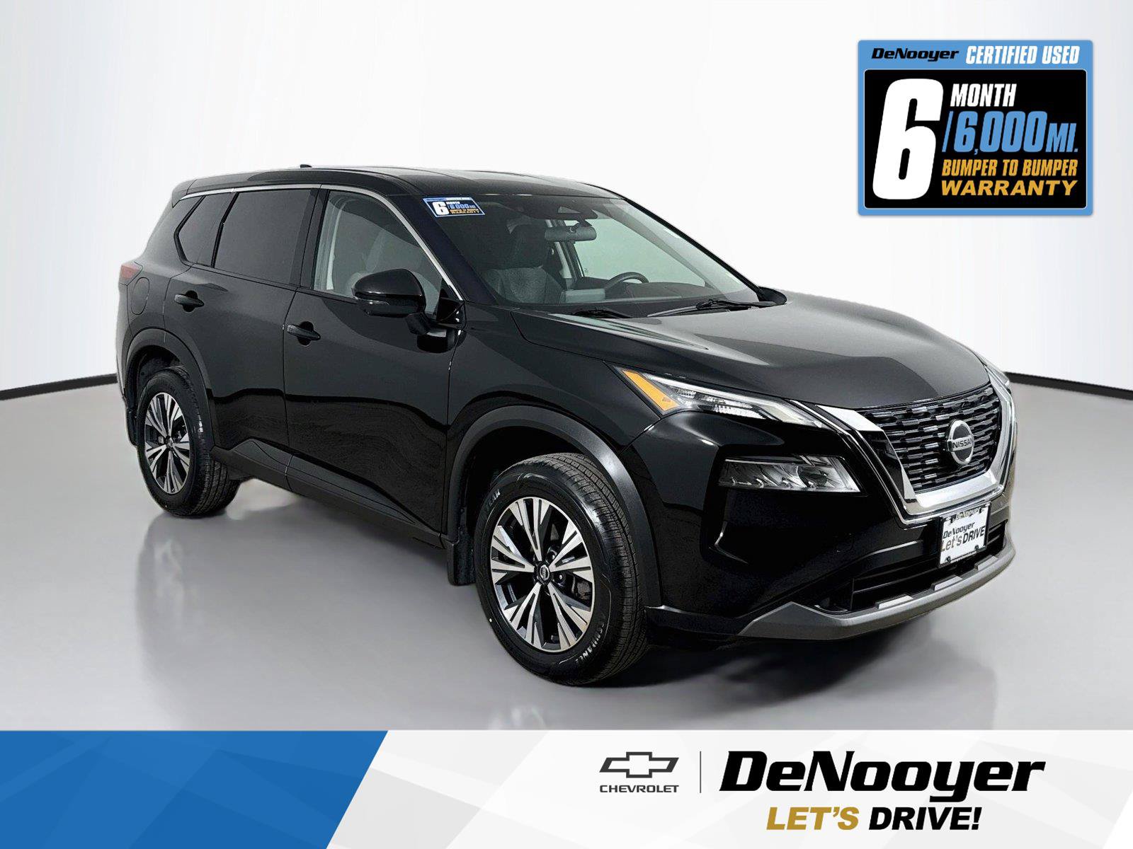 Used 2021 Nissan Rogue SV AWD/4WD image 1