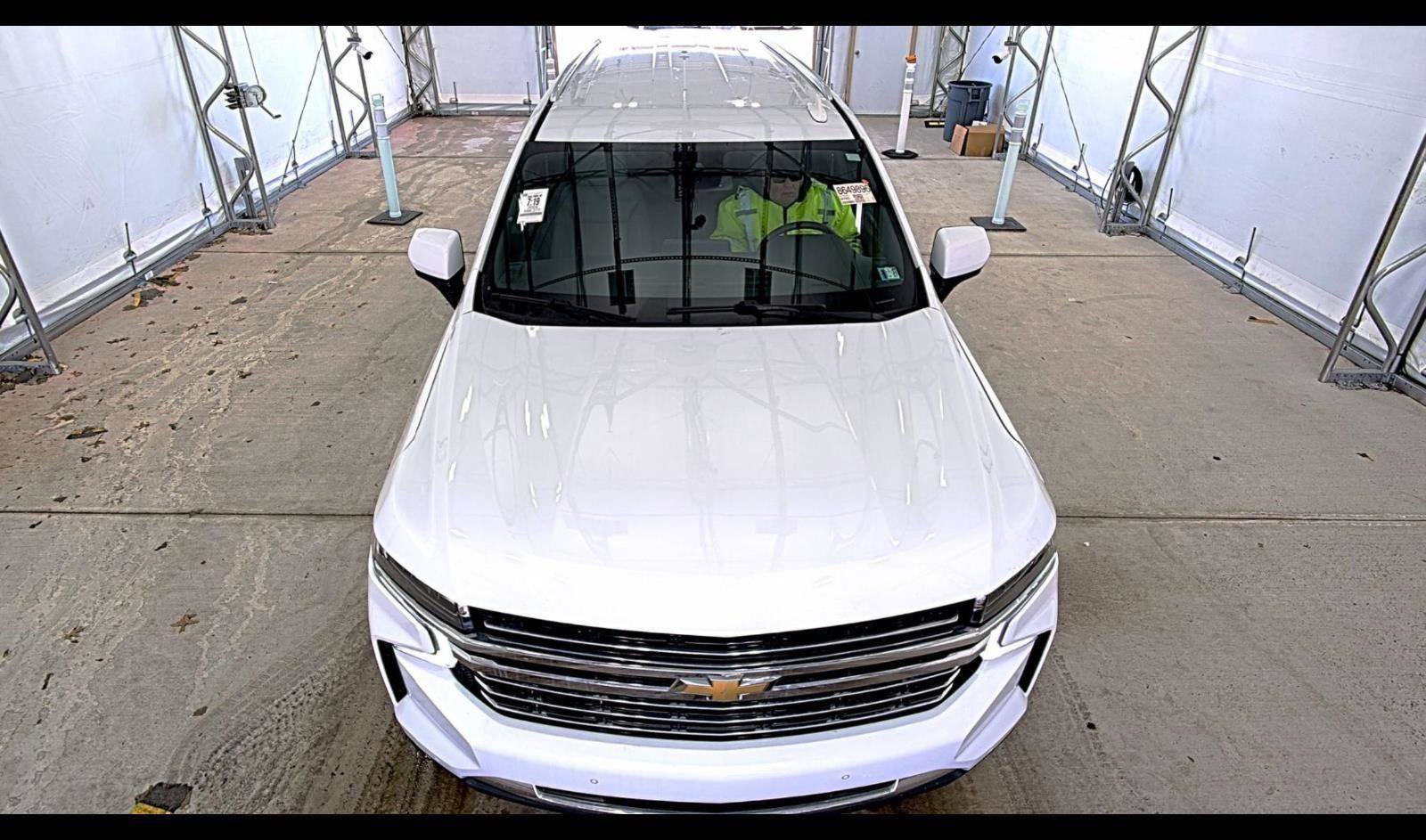 Used 2024 Chevrolet Suburban LT image 11