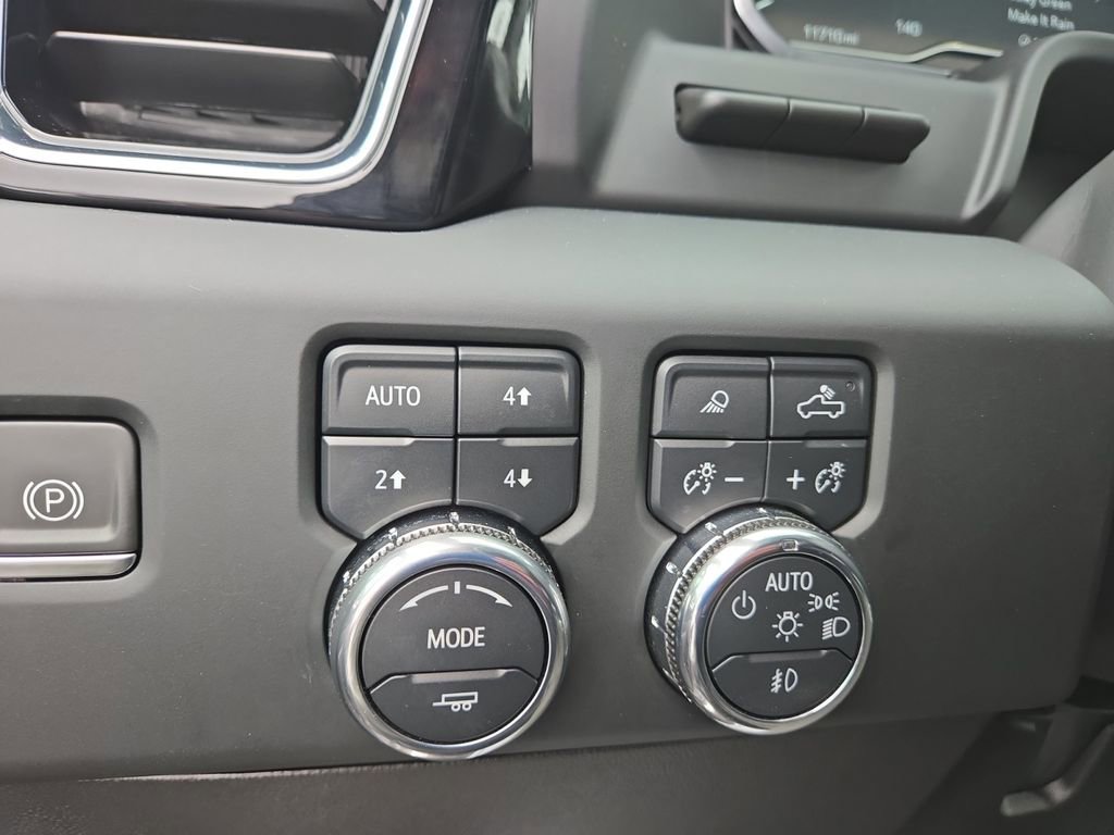 Certified 2024 GMC Sierra 2500 Denali w/ Denali Reserve Package image 26