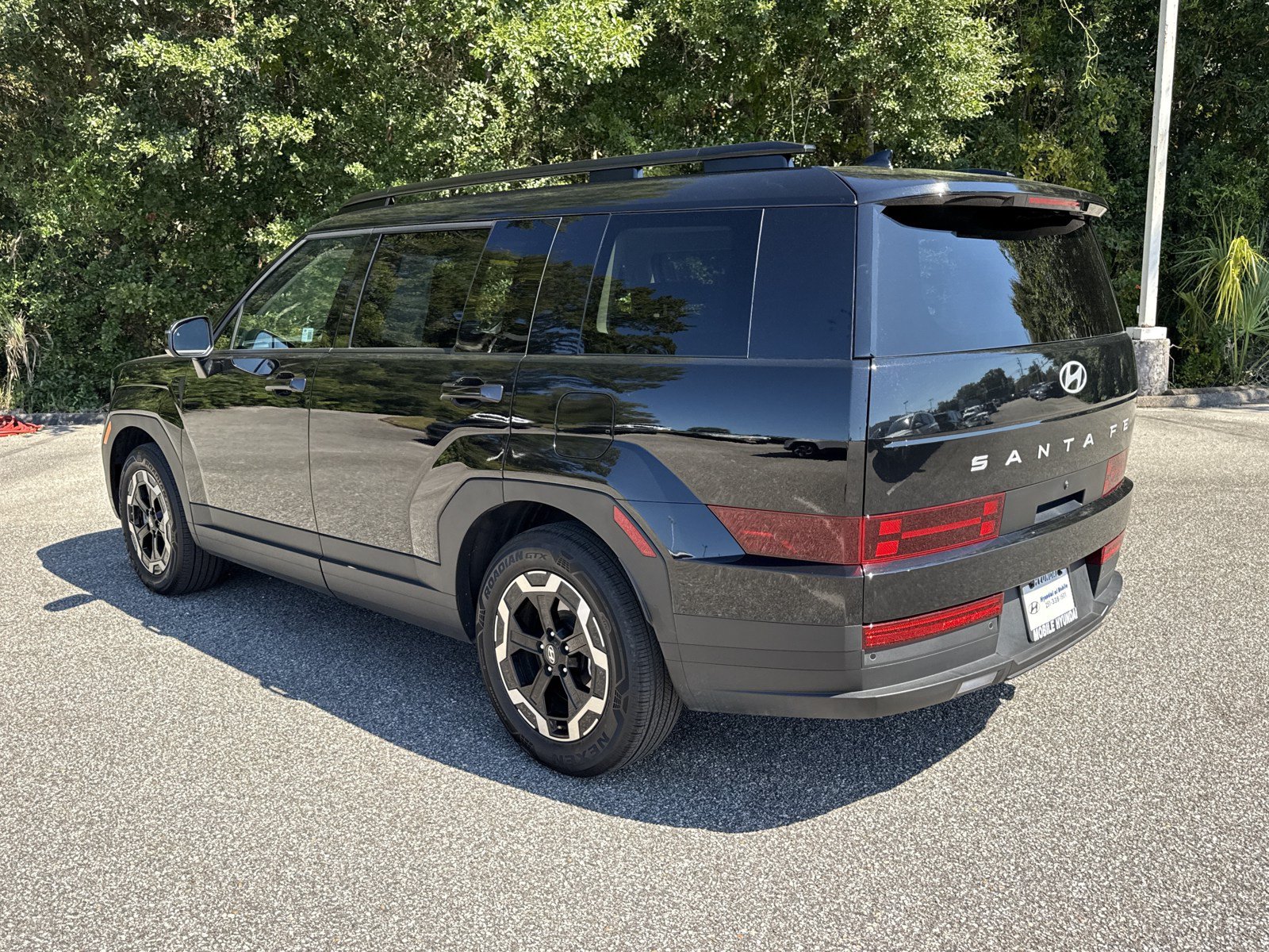 Certified 2026 Hyundai Santa Fe SEL FWD image 6