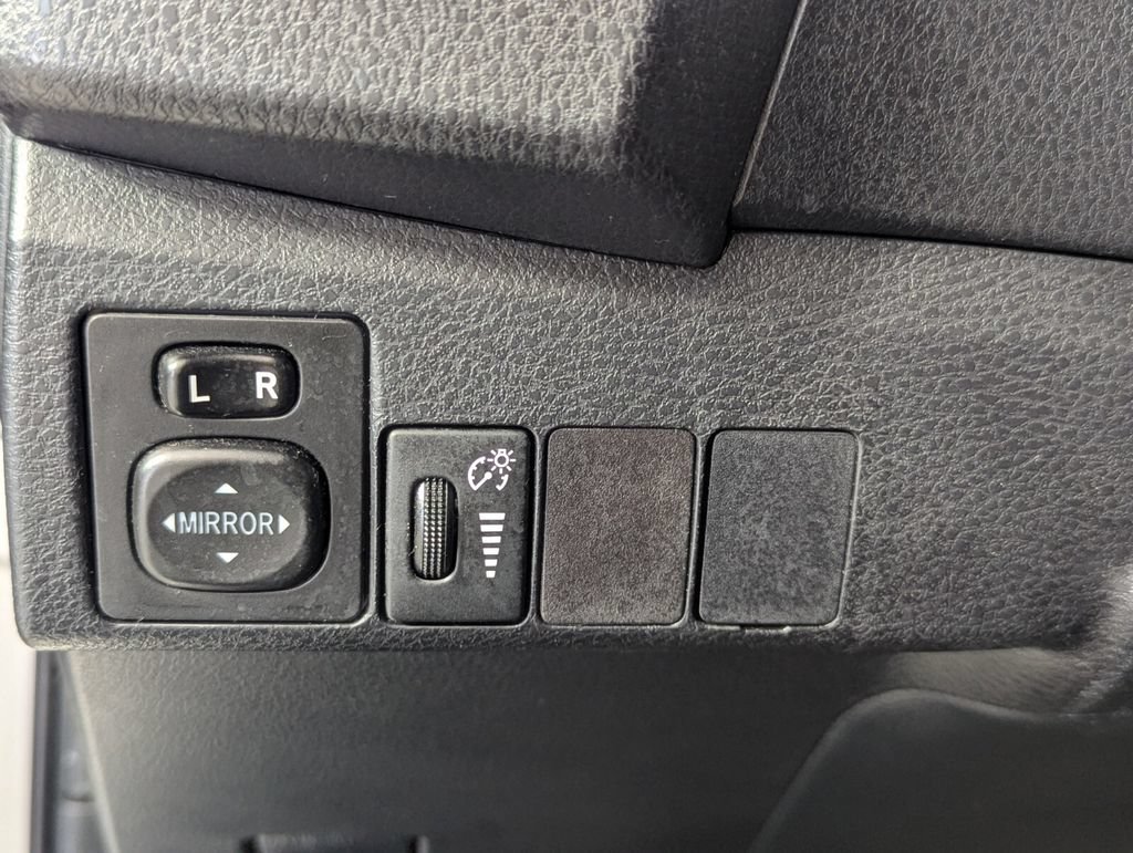 Used 2015 Toyota Corolla S FWD image 12