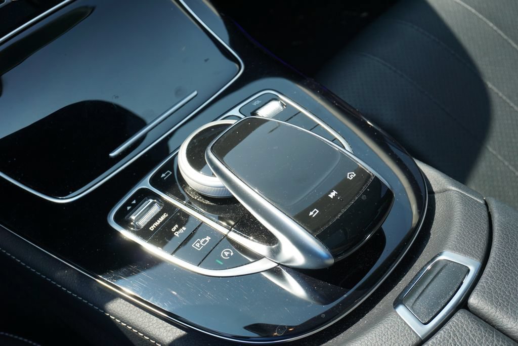 Used 2017 Mercedes-Benz E 300 4MATIC image 20