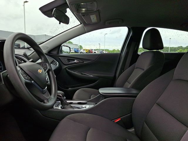 Used 2024 Chevrolet Malibu LT FWD image 13
