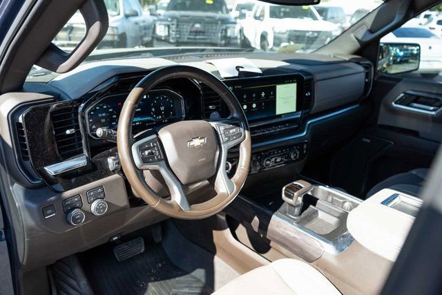 Used 2022 Chevrolet Silverado 1500 LTZ image 11