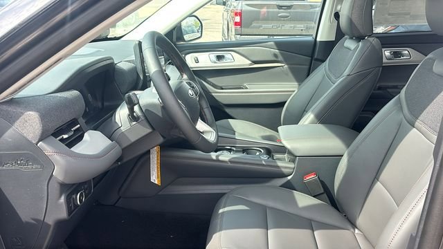 New 2026 Ford Explorer Active AWD/4WD image 25