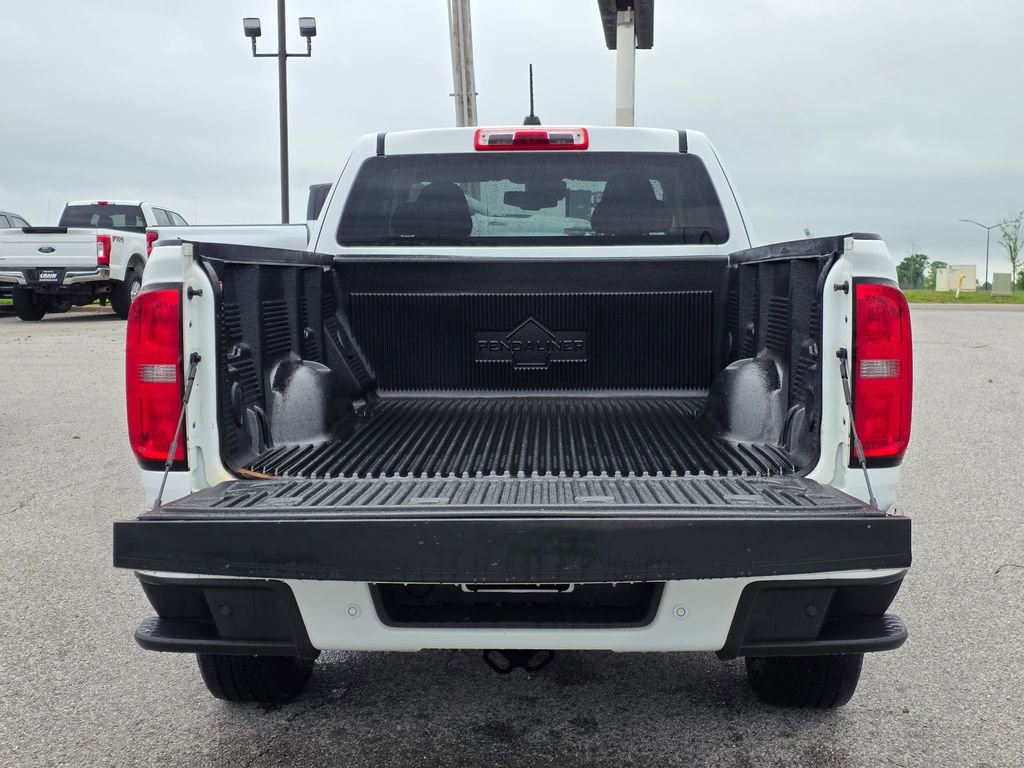 Used 2022 Chevrolet Colorado LT w/ Fleet Safety Package image 6