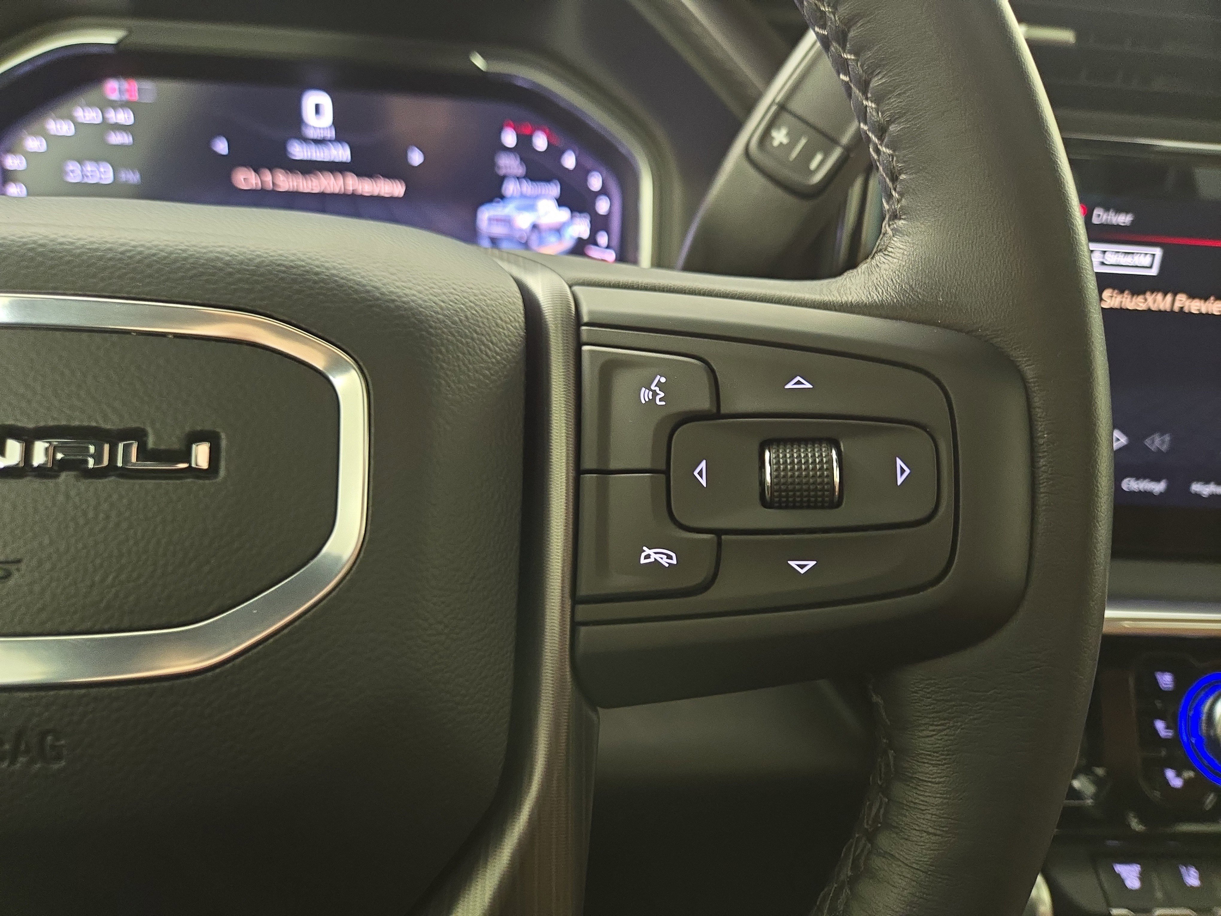 Used 2024 GMC Sierra 2500 Denali Ultimate image 17