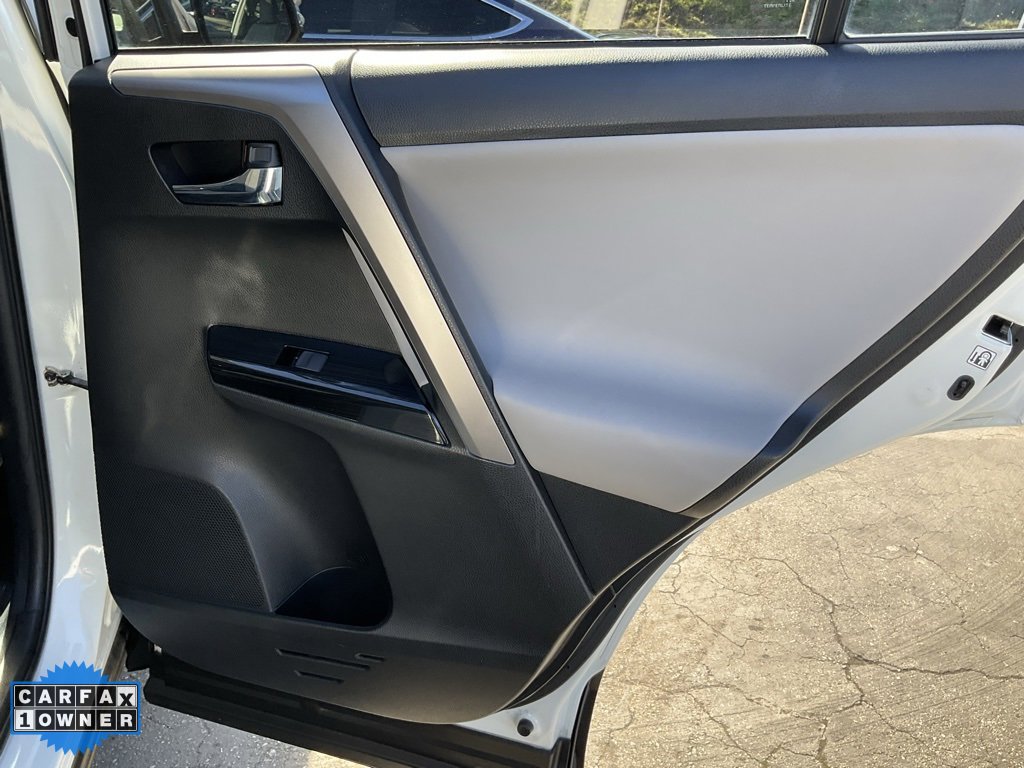 Used 2017 Toyota RAV4 Limited image 55