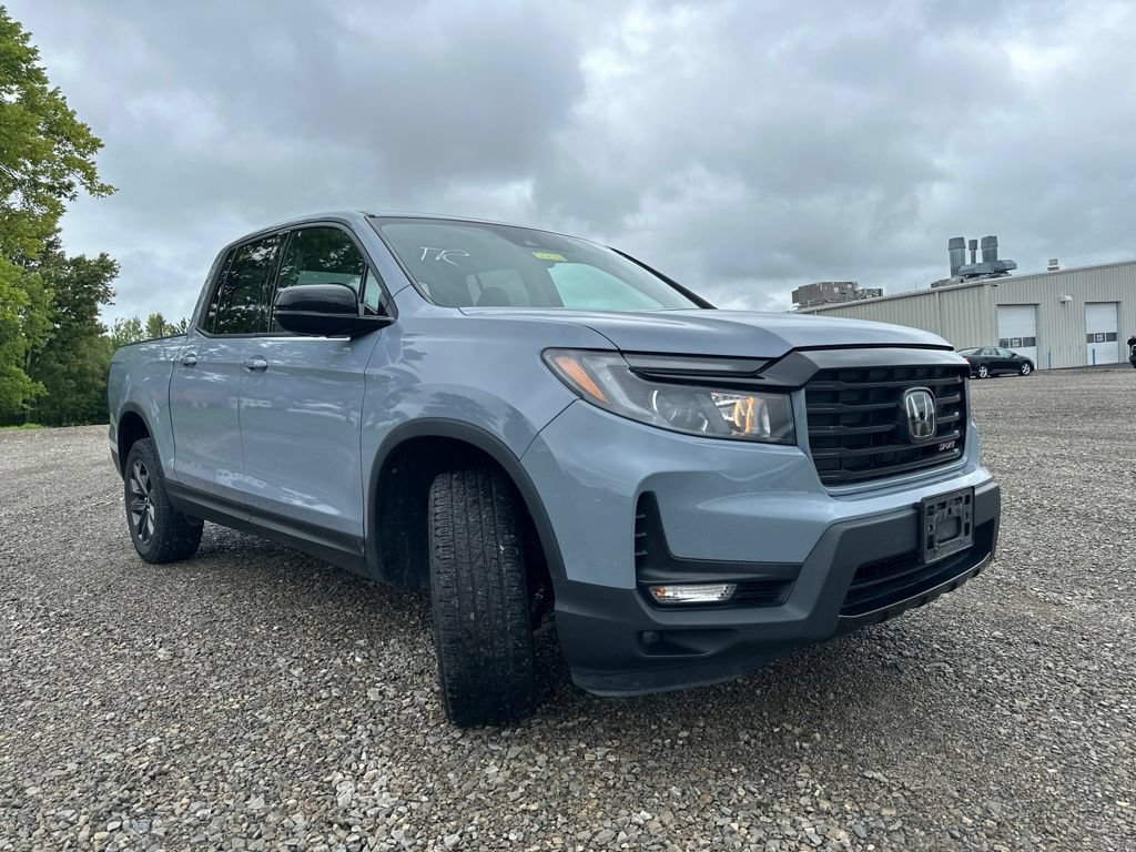 Used 2023 Honda Ridgeline Sport image 12