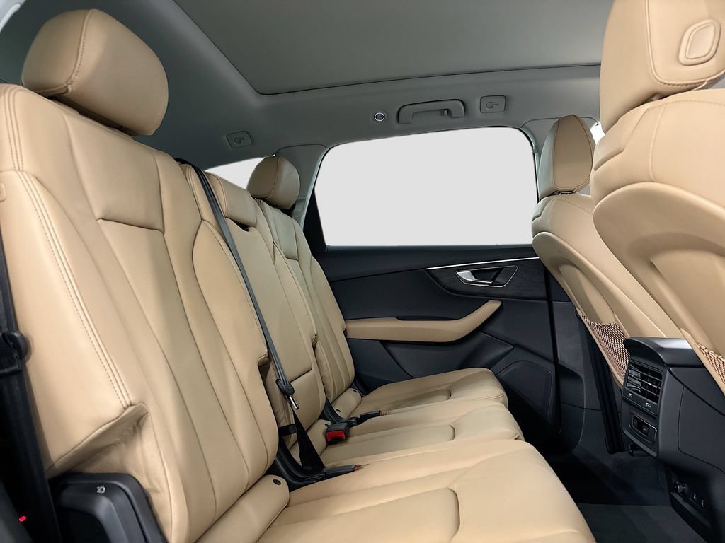 New 2026 Audi Q7 3.0T Premium AWD/4WD image 16