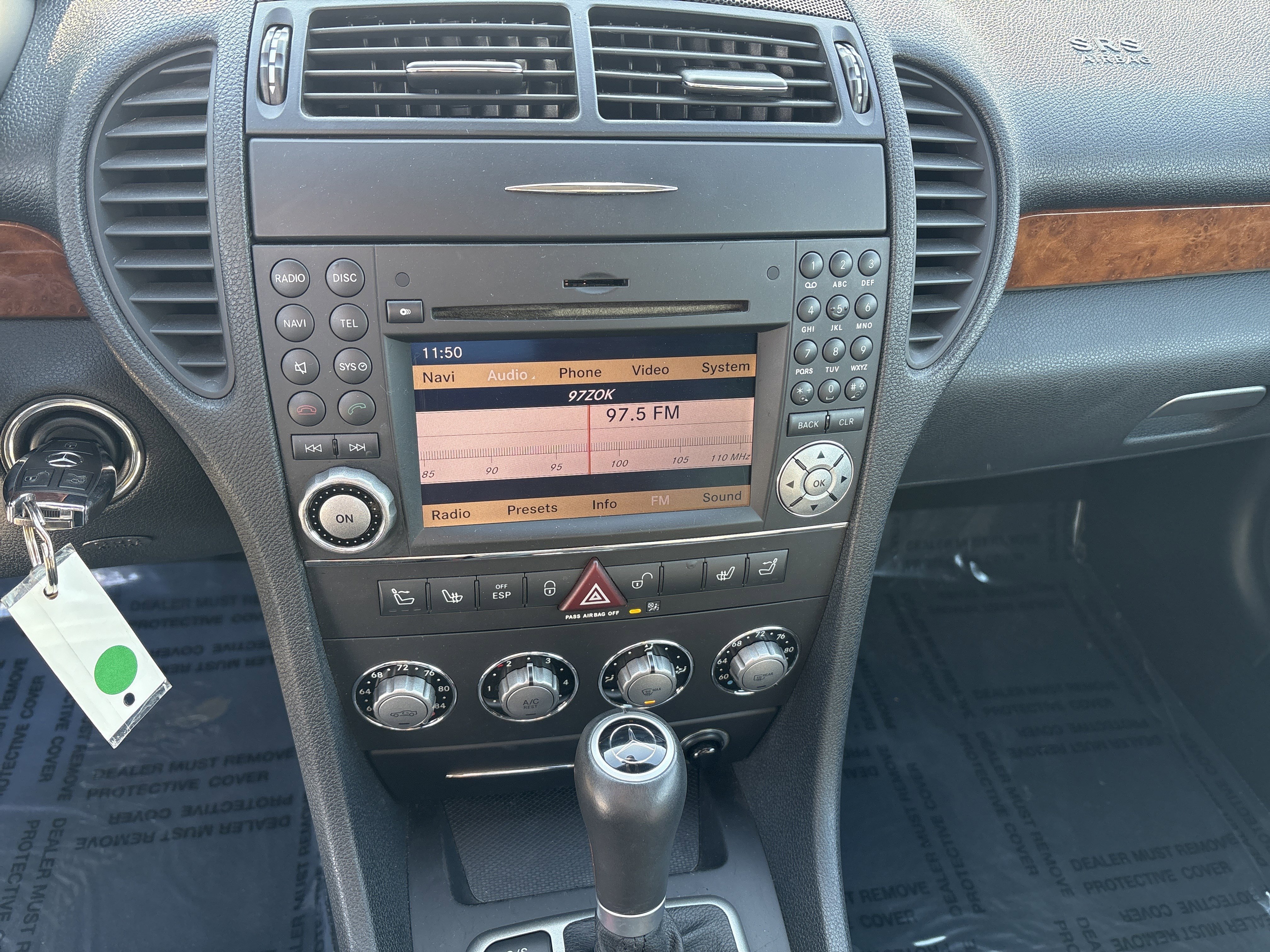 Used 2010 Mercedes-Benz SLK 350 SLK 350 image 16