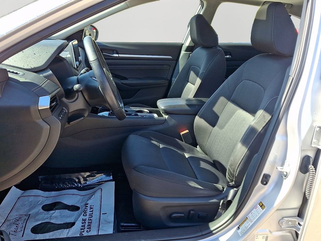 Used 2020 Nissan Altima 2.5 SV AWD/4WD image 14