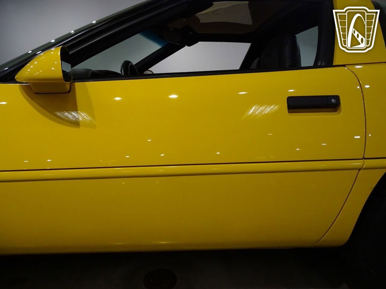 Used 1996 Chevrolet Corvette Coupe RWD image 32