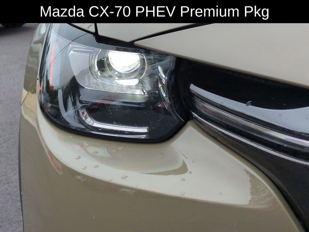 Certified 2025 MAZDA CX-70 Plug-In Hybrid w/ Premium Pkg image 10