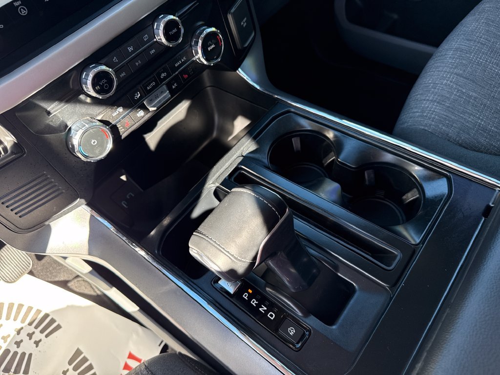 Used 2023 Ford F150 Lightning XLT AWD/4WD image 18