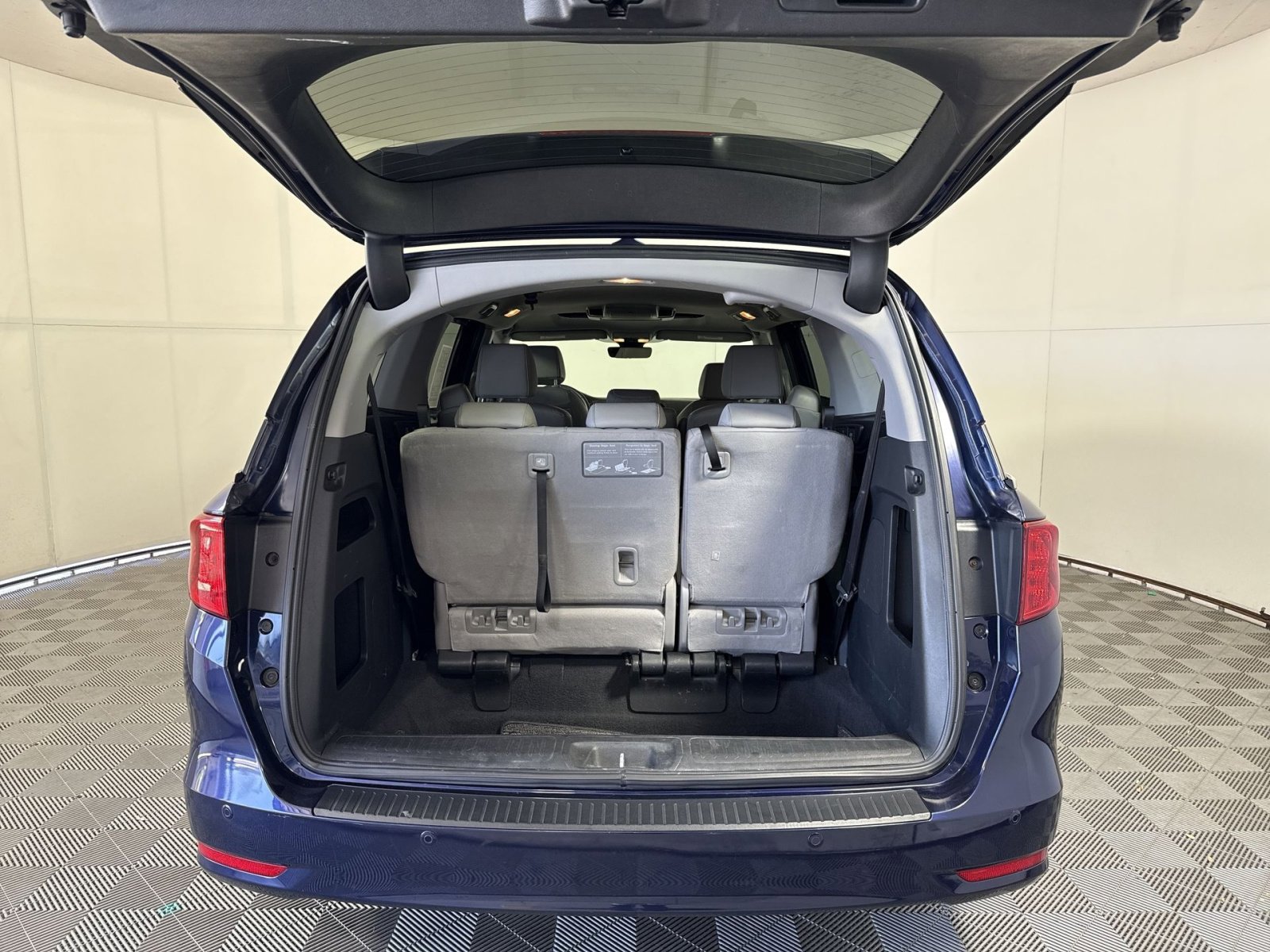 Used 2022 Honda Odyssey Touring image 27