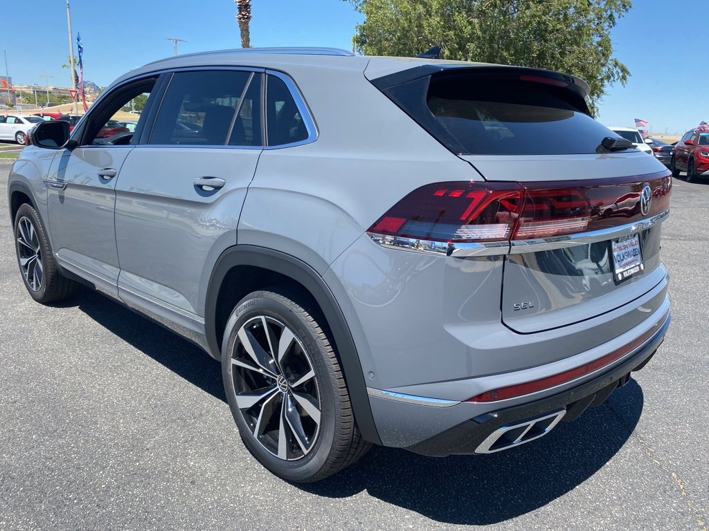 New 2025 Volkswagen Atlas Cross Sport SEL Premium R-Line image 5