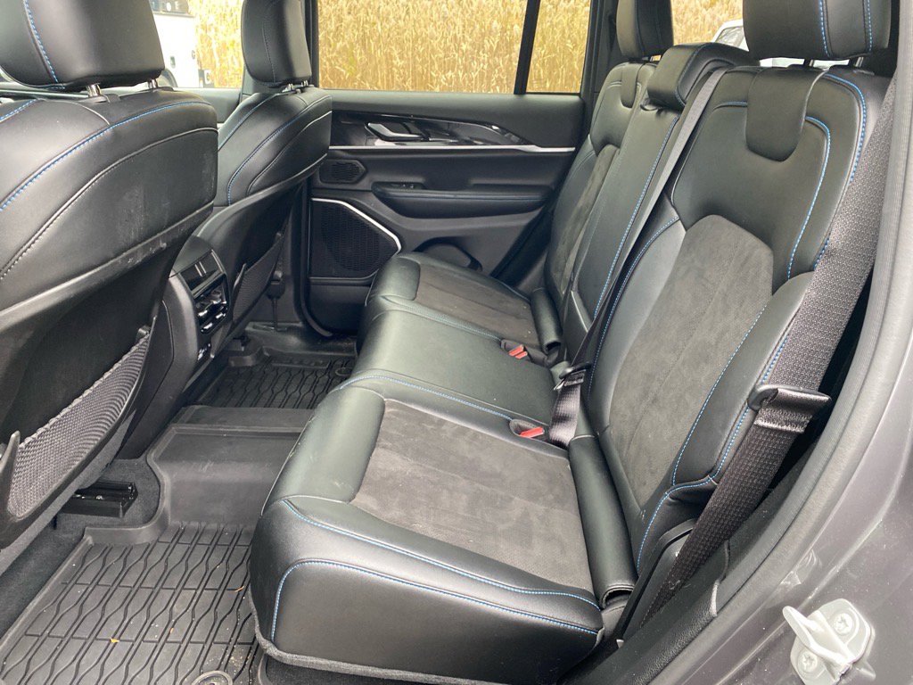 Used 2022 Jeep Grand Cherokee Trailhawk image 26