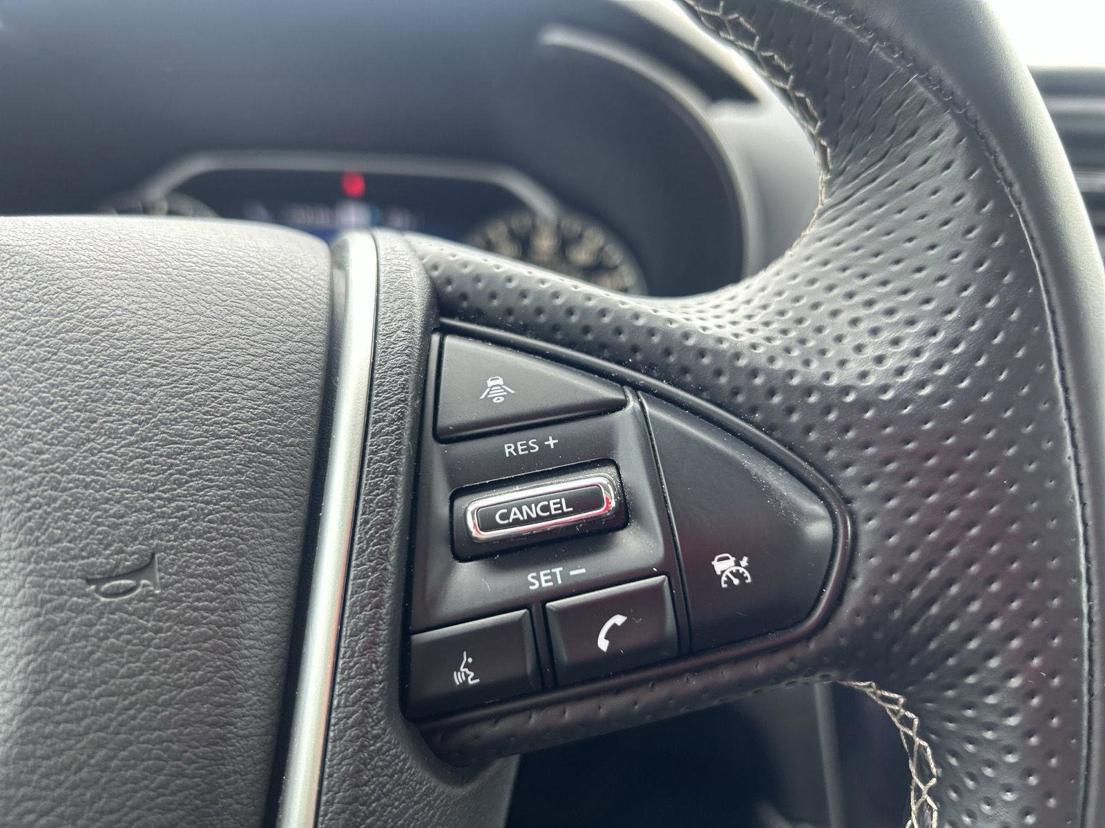 Used 2022 Nissan Maxima Platinum image 22