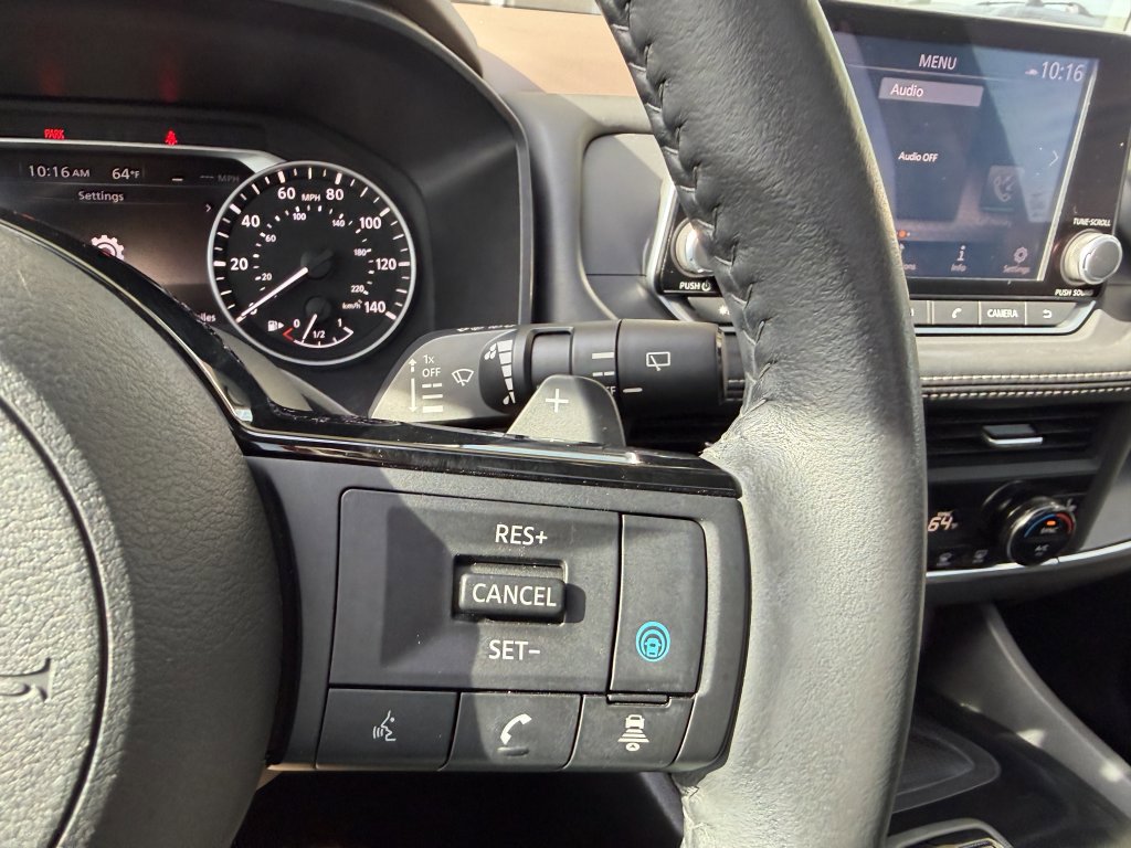 Used 2023 Nissan Rogue SV w/ SV Premium B Package image 30