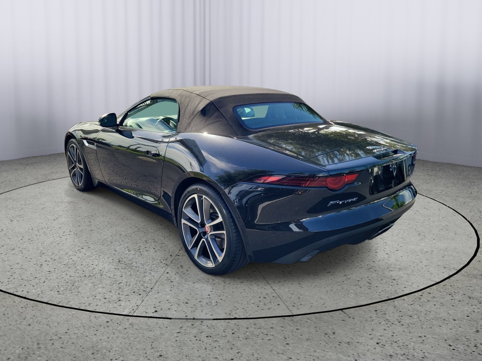 Used 2020 Jaguar F-TYPE Checkered Flag RWD image 4