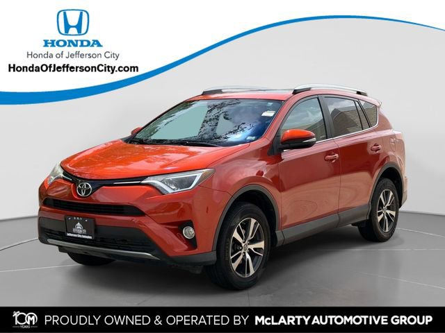 Used 2016 Toyota RAV4 XLE FWD image 1