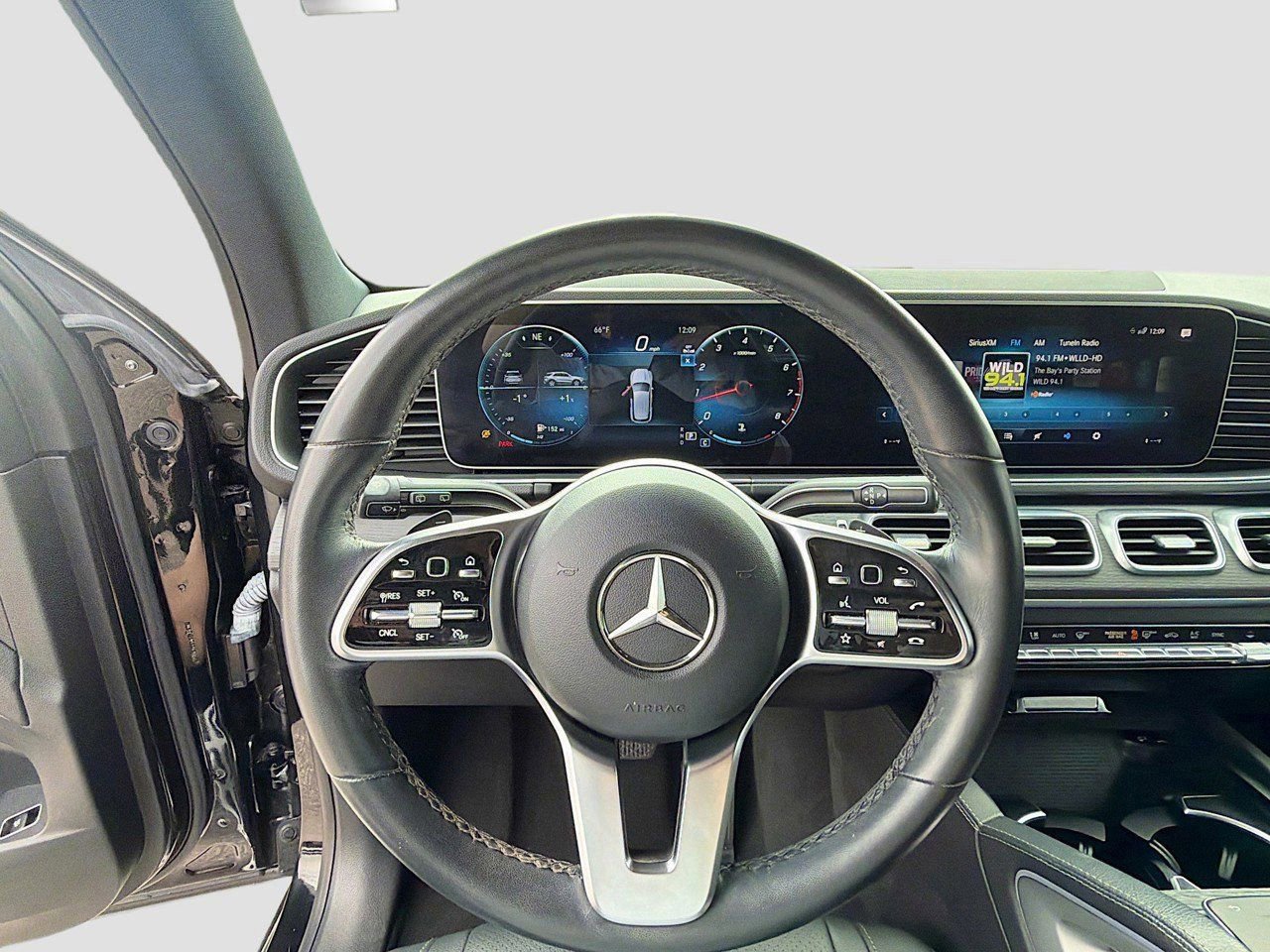 Used 2023 Mercedes-Benz GLE 350 image 39