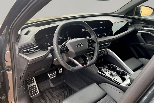 Used 2025 Audi SQ5 Premium Plus w/ Premium Plus Package AWD/4WD image 13