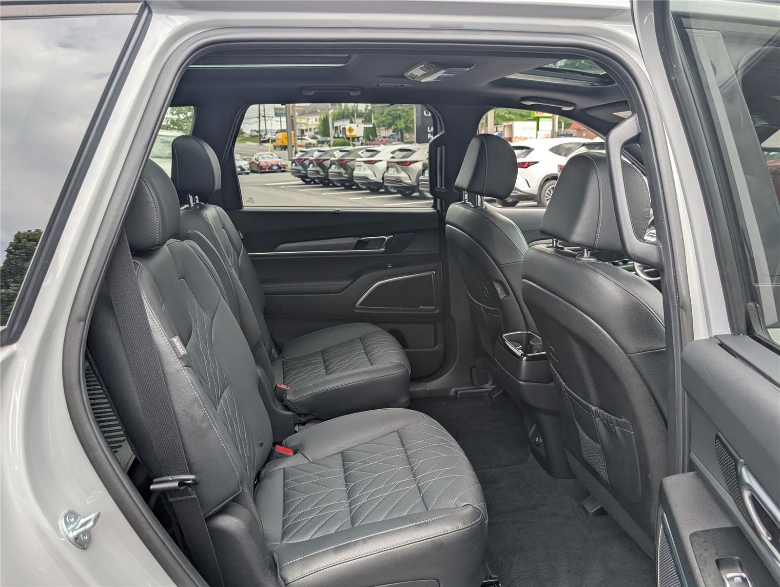 Used 2024 Kia Telluride SX X-Line AWD/4WD image 12