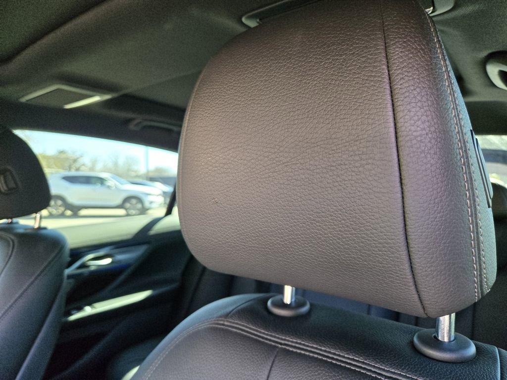 Used 2019 BMW 740i xDrive 740i xDrive w/ M Sport Package image 13