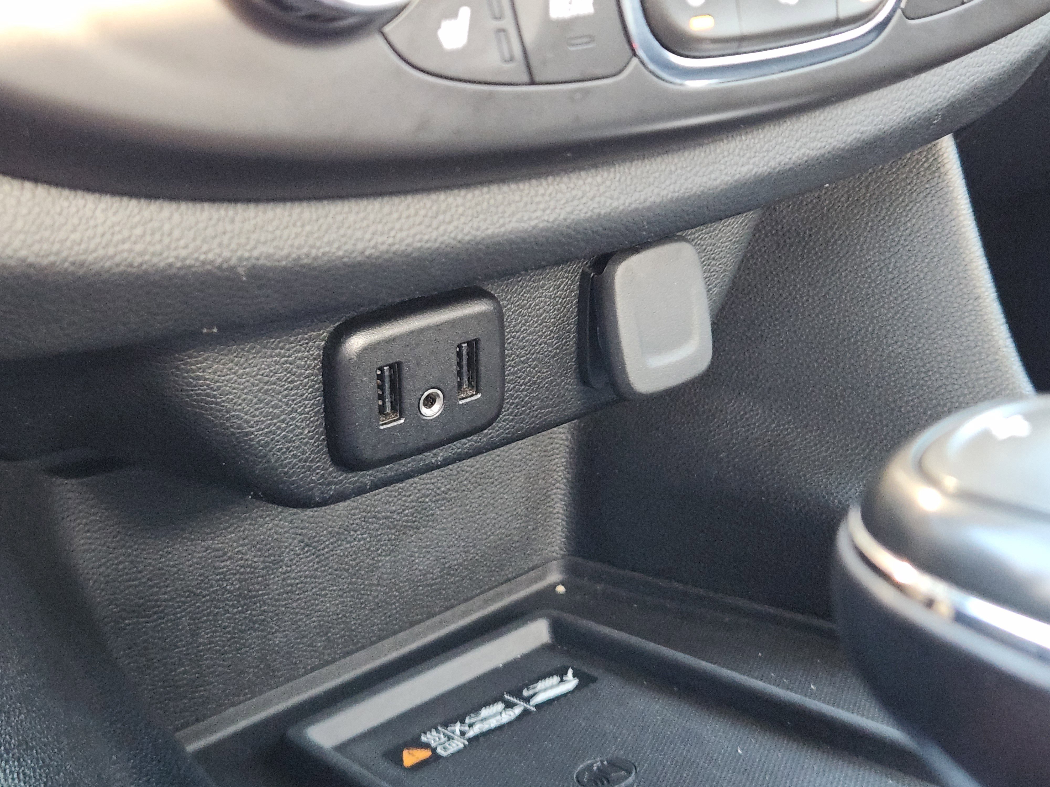 Used 2019 Chevrolet Traverse Premier w/ Redline Edition image 25