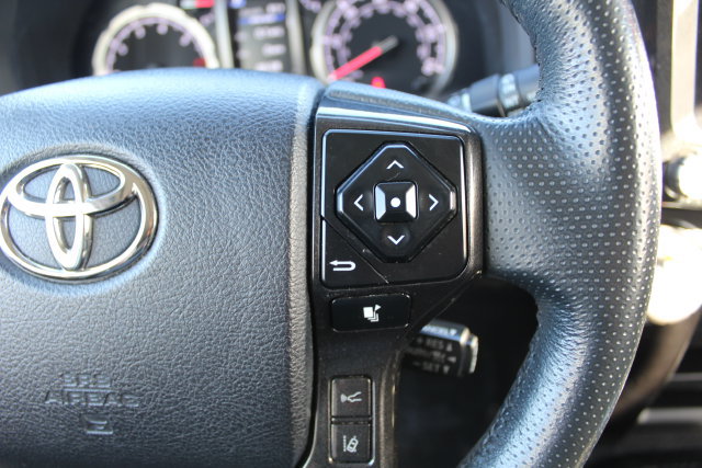 Certified 2024 Toyota 4Runner TRD Off-Road Premium w/ Moonroof Package AWD/4WD image 37